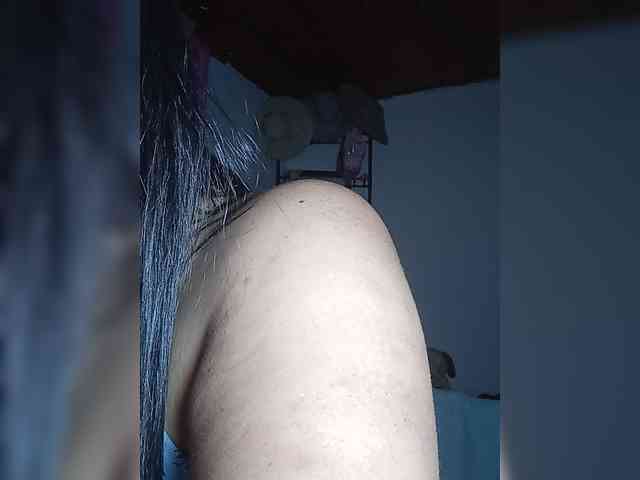 KATYGONZALEZ webcam