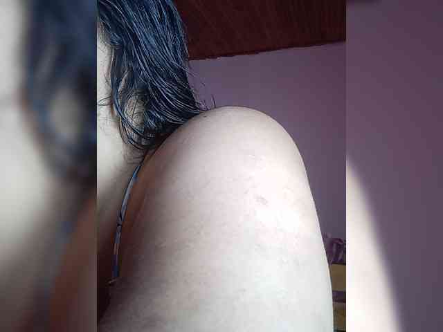 KATYGONZALEZ webcam