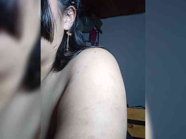 KATYGONZALEZ webcam