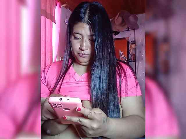 KATYGONZALEZ webcam