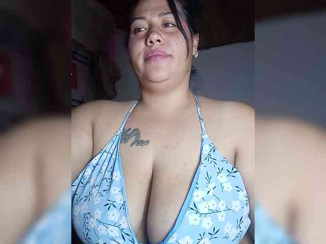 KATYGONZALEZ webcam