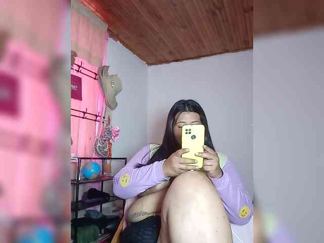 KATYGONZALEZ webcam