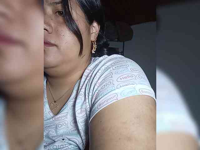 KATYGONZALEZ webcam