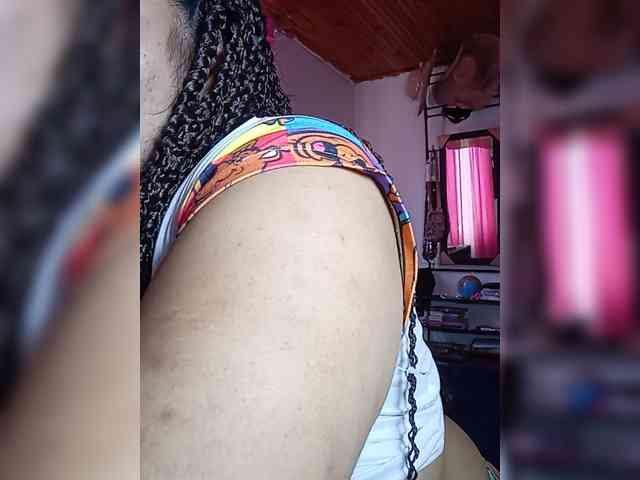 KATYGONZALEZ webcam