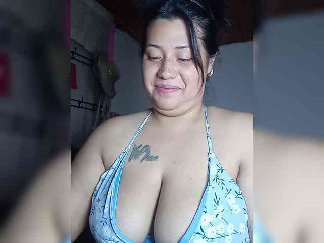 KATYGONZALEZ webcam