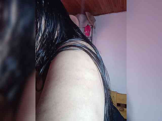 KATYGONZALEZ webcam