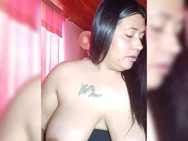 KATYGONZALEZ webcam