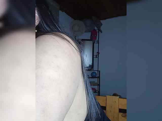KATYGONZALEZ webcam