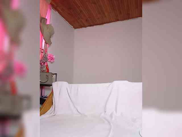 KATYGONZALEZ webcam