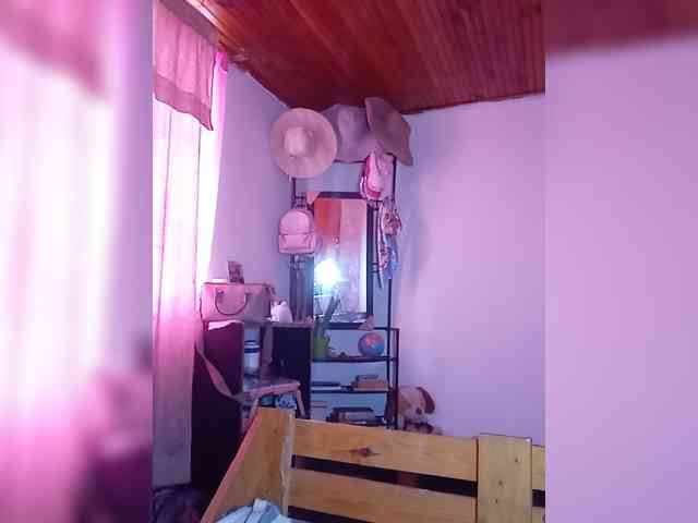 KATYGONZALEZ webcam