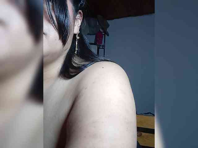 KATYGONZALEZ webcam