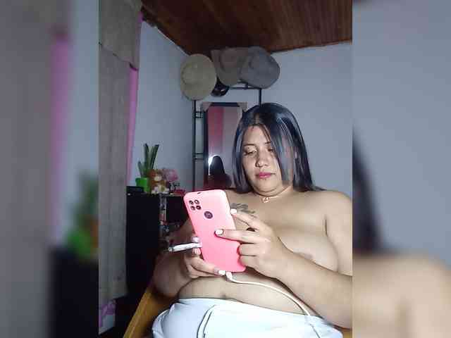 KATYGONZALEZ webcam