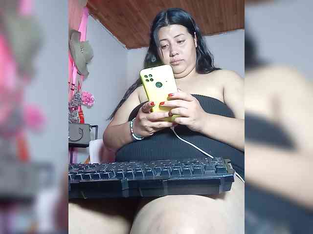 KATYGONZALEZ webcam