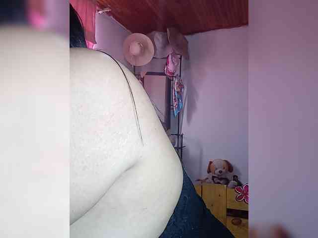 KATYGONZALEZ webcam