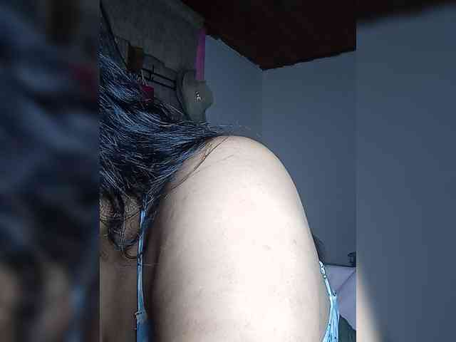 KATYGONZALEZ webcam