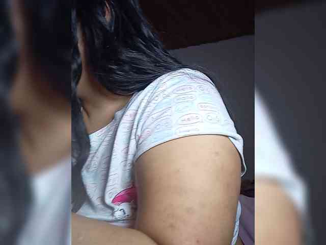 KATYGONZALEZ webcam