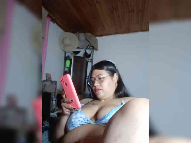 KATYGONZALEZ webcam