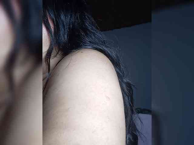 KATYGONZALEZ webcam