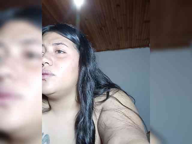 KATYGONZALEZ webcam