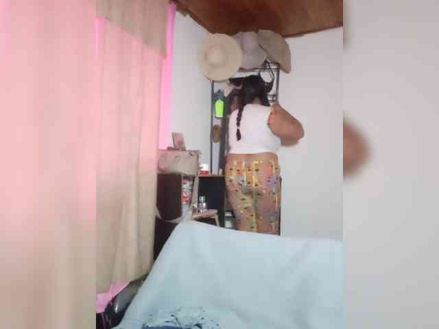 KATYGONZALEZ webcam