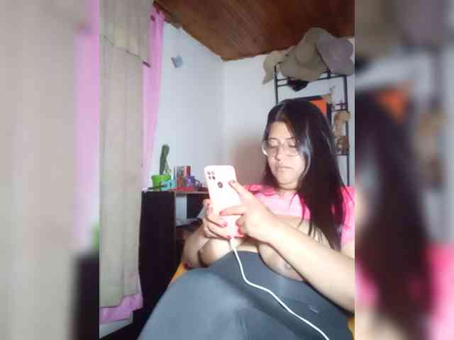 KATYGONZALEZ webcam