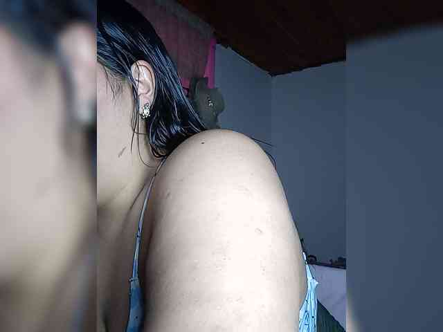 KATYGONZALEZ webcam