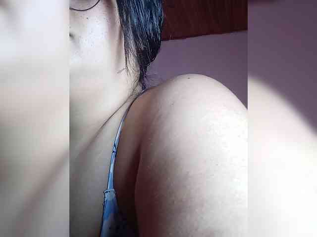 KATYGONZALEZ webcam
