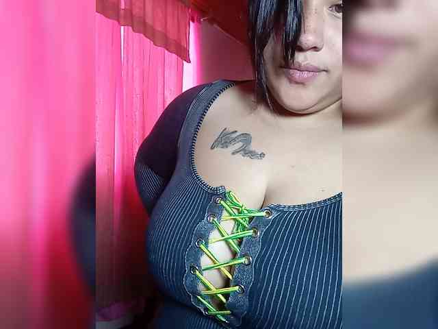 KATYGONZALEZ webcam