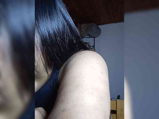 KATYGONZALEZ webcam