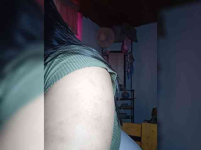 KATYGONZALEZ webcam