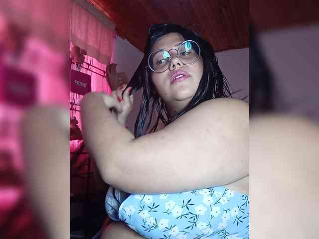 KATYGONZALEZ webcam