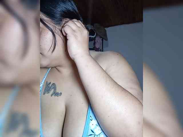 KATYGONZALEZ webcam