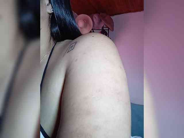 KATYGONZALEZ webcam