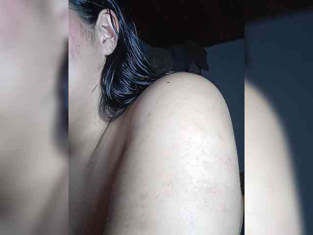 KATYGONZALEZ webcam