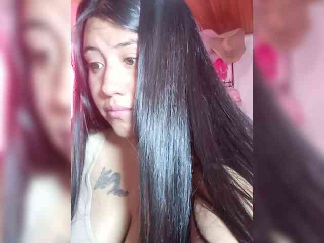 KATYGONZALEZ webcam