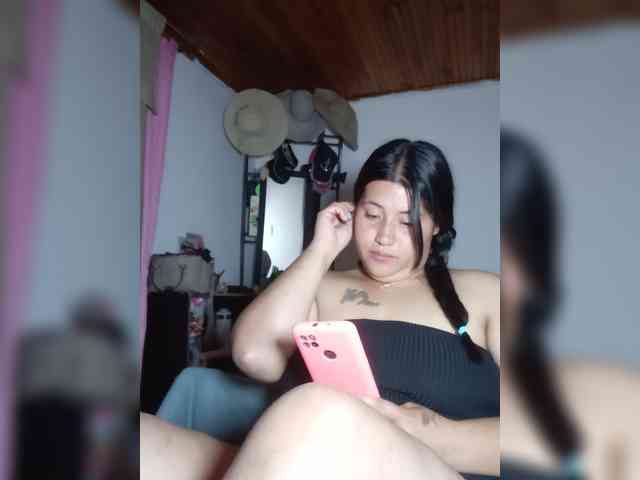 KATYGONZALEZ webcam