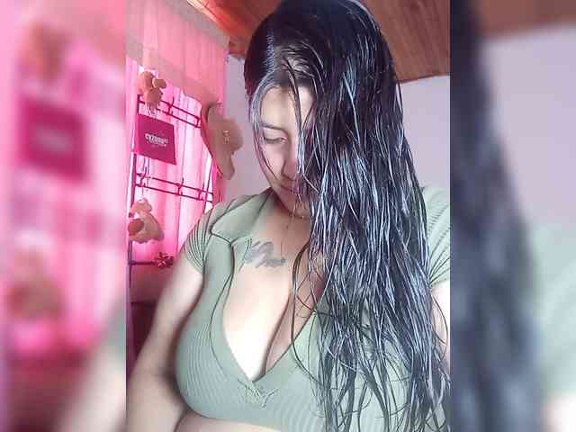KATYGONZALEZ webcam
