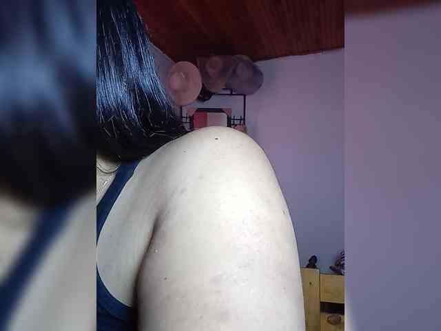 KATYGONZALEZ webcam