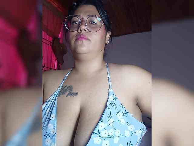 KATYGONZALEZ webcam