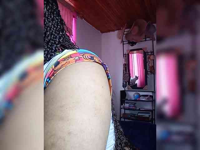 KATYGONZALEZ webcam