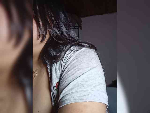 KATYGONZALEZ webcam