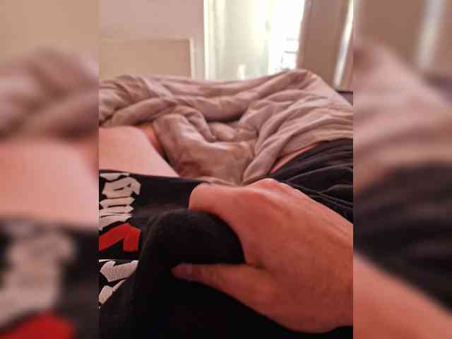 Model: -hornycouple-