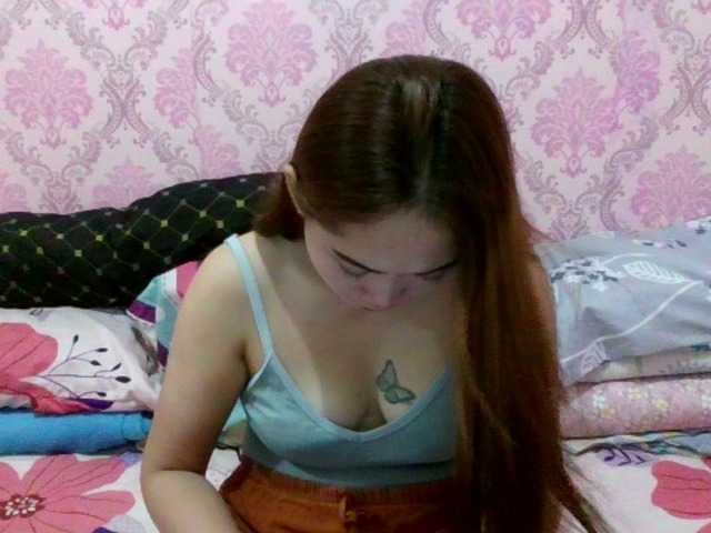 Pinky121 live cam on BongaCams