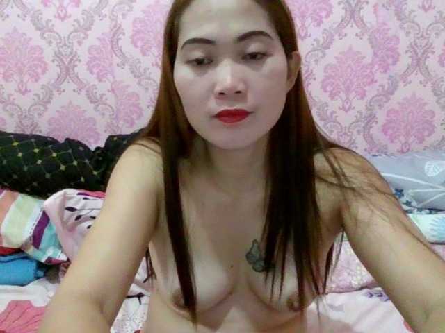 Pinky121 live cam on BongaCams