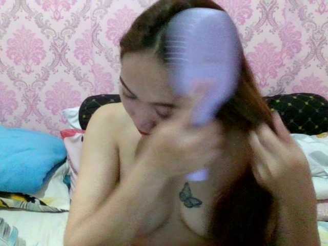 Pinky121 live cam on BongaCams