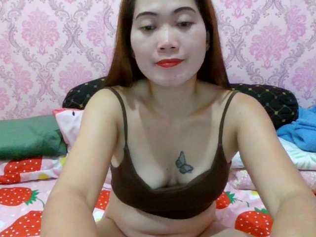 Pinky121 live cam on BongaCams