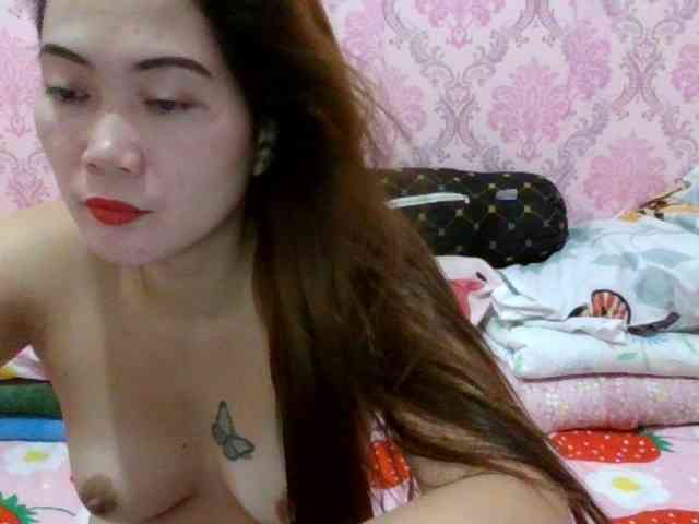 Pinky121's cam show statistics and live stream