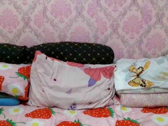 Pinky121 webcam