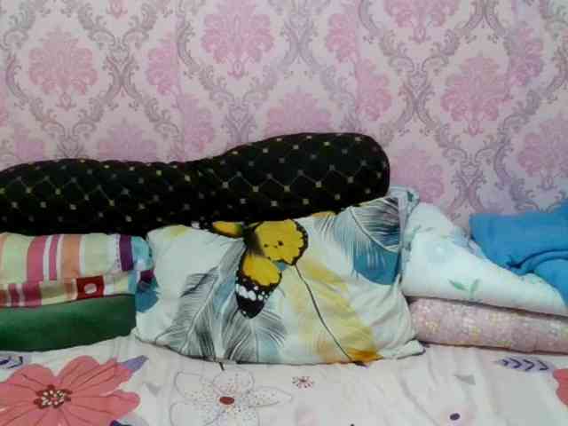 Pinky121 webcam