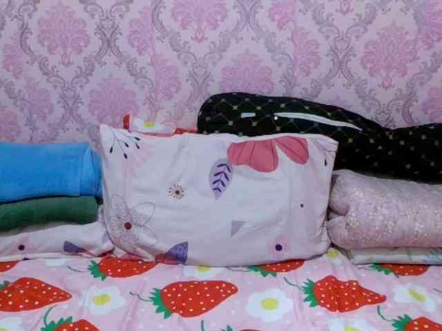 Pinky121 webcam